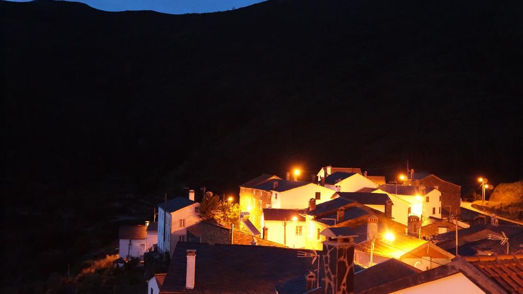 Penzion Casa Da Quelha Chas de Egua Exteriér fotografie